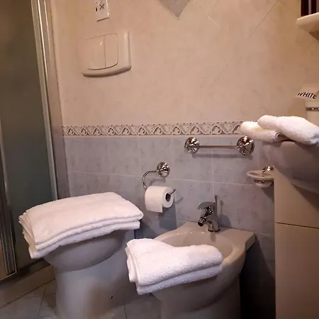 Al Vicolo Maria Apartment *